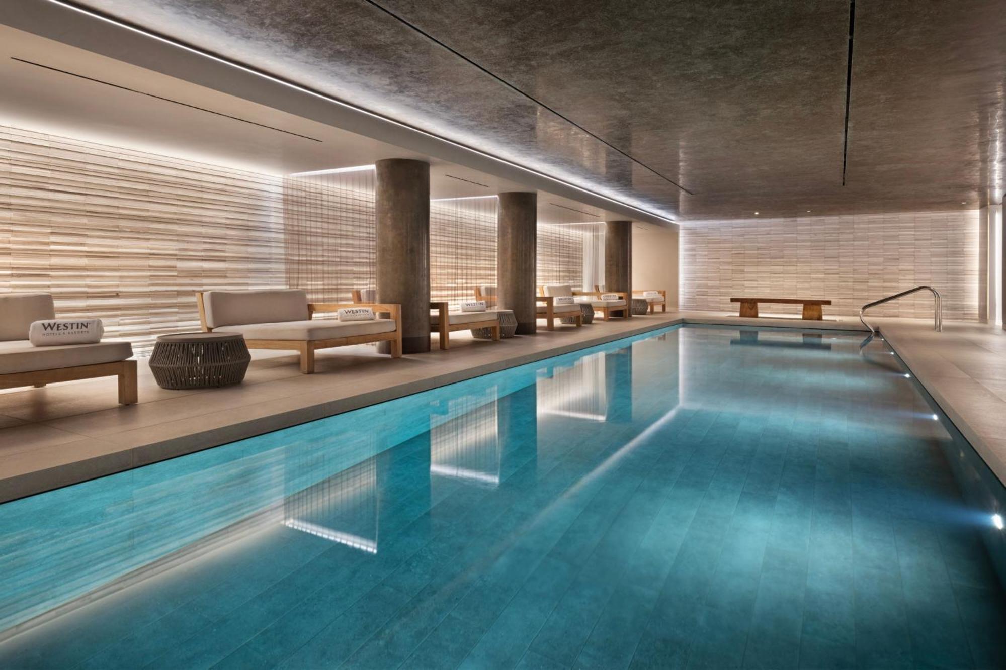 The Westin London City Londres Exterior foto The pool at The London West End